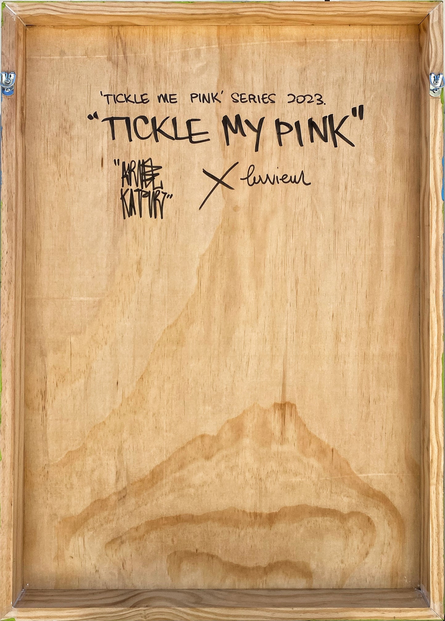 ‘TICKLE MY PINK’